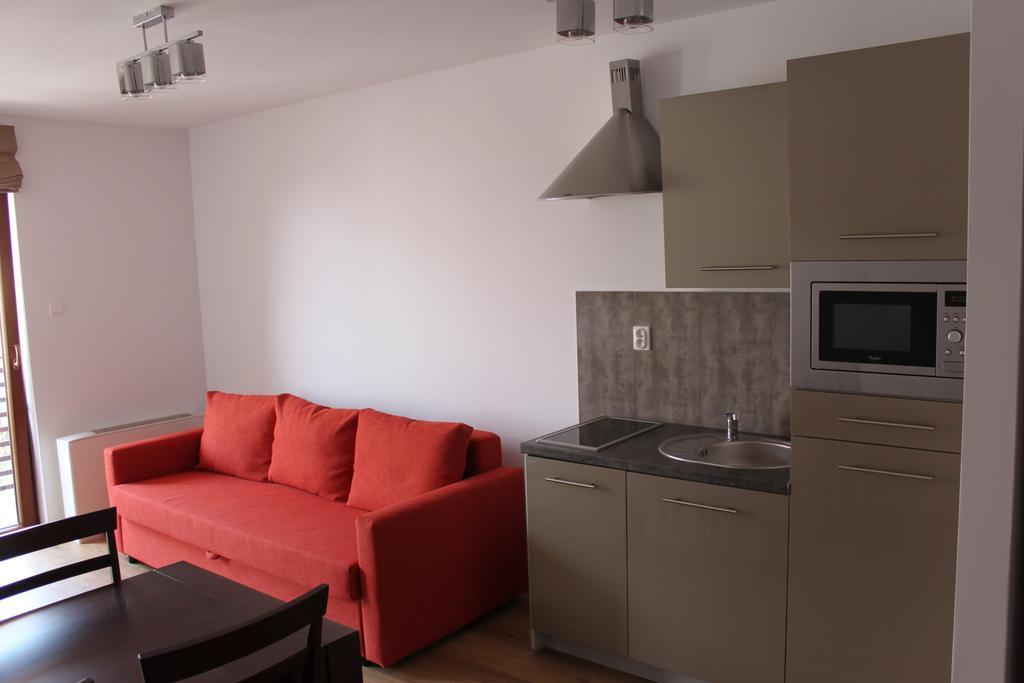 Nowa Apartamenty Криница Морска Екстериор снимка
