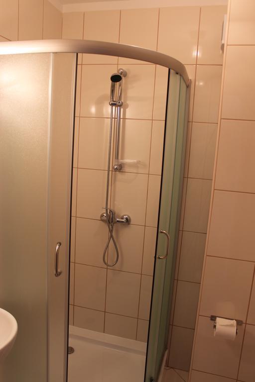 Nowa Apartamenty Криница Морска Екстериор снимка