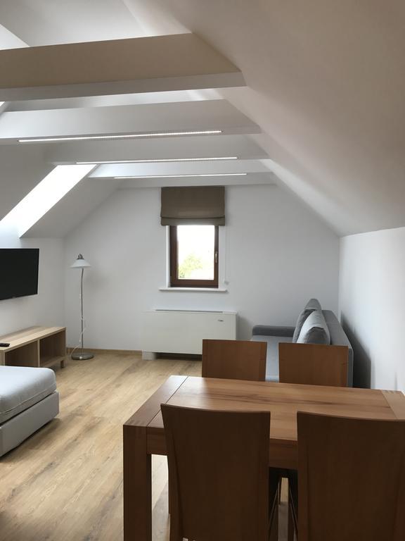 Nowa Apartamenty Криница Морска Екстериор снимка