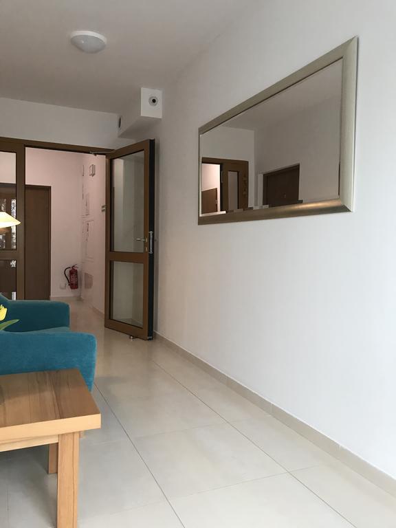Nowa Apartamenty Криница Морска Екстериор снимка